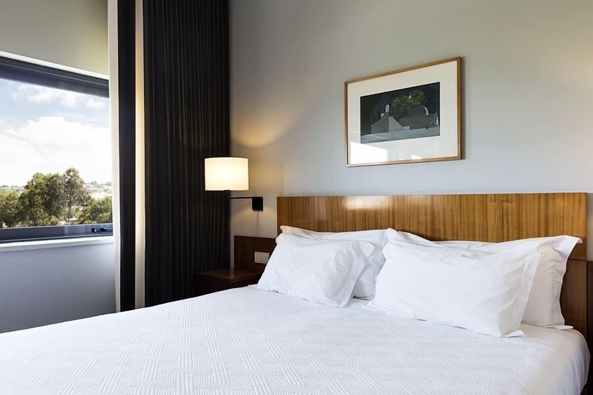 Hotel De Guimaraes Business & Spa Bagian luar foto