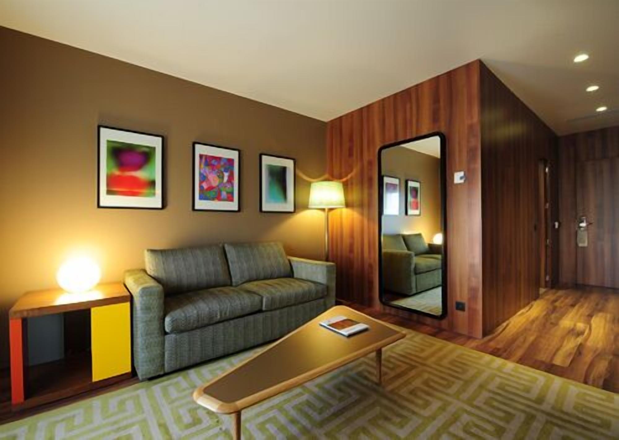 Hotel De Guimaraes Business & Spa Bagian luar foto
