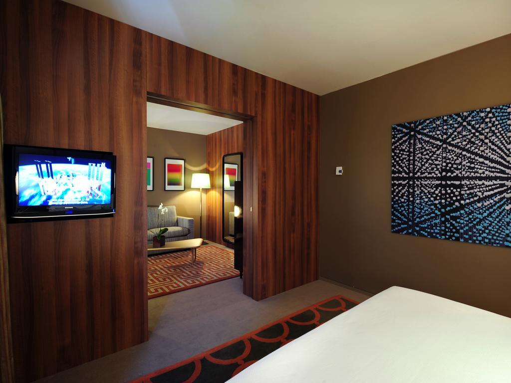 Hotel De Guimaraes Business & Spa Bagian luar foto
